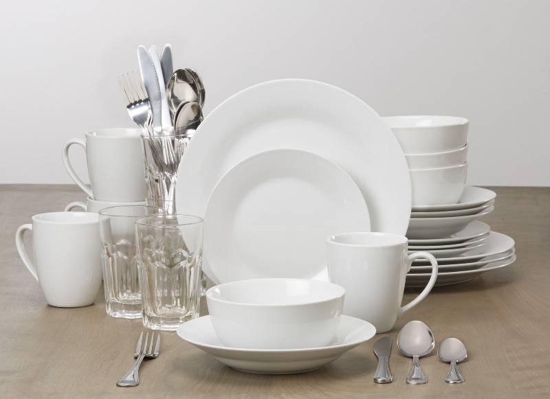 ALCOVE 40pc White Porcelain Dinnerware, MSRP $119.99