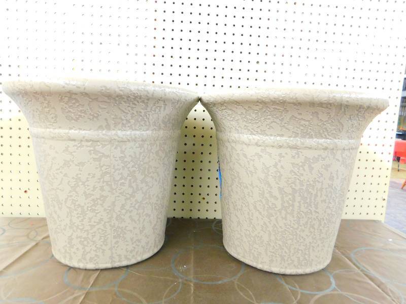 Suncast Langston 16-inch x 14- Stone, MSRP $54.99