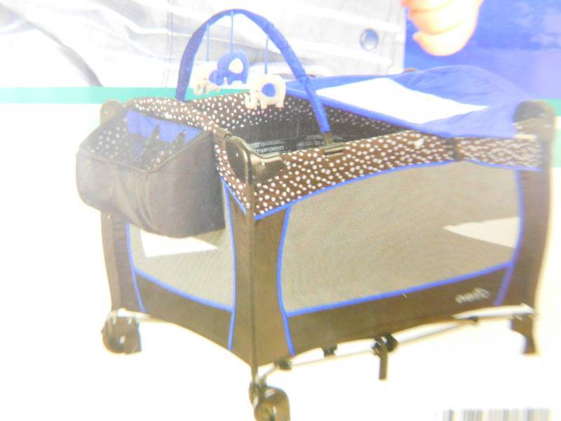 Portable BabySuite Deluxe Blue, MSRP $129.99