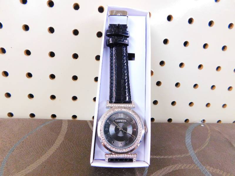 LADIES GENEVE GOLD TONE .05CTT DIAMOND WATCH, MSRP $99.99