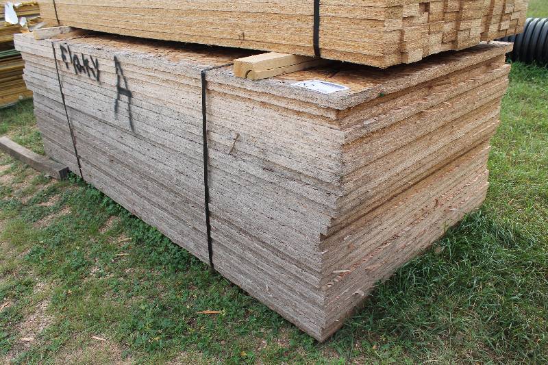 Lot of (25) OSBWaferboard