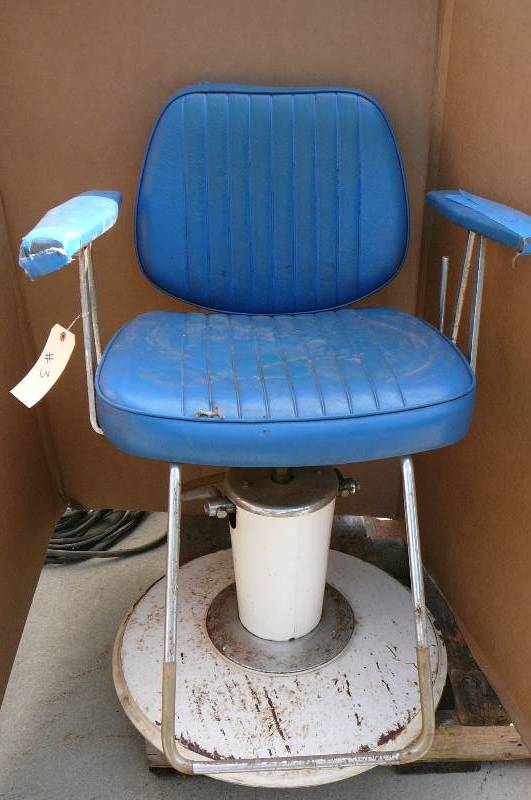 Salon Chair