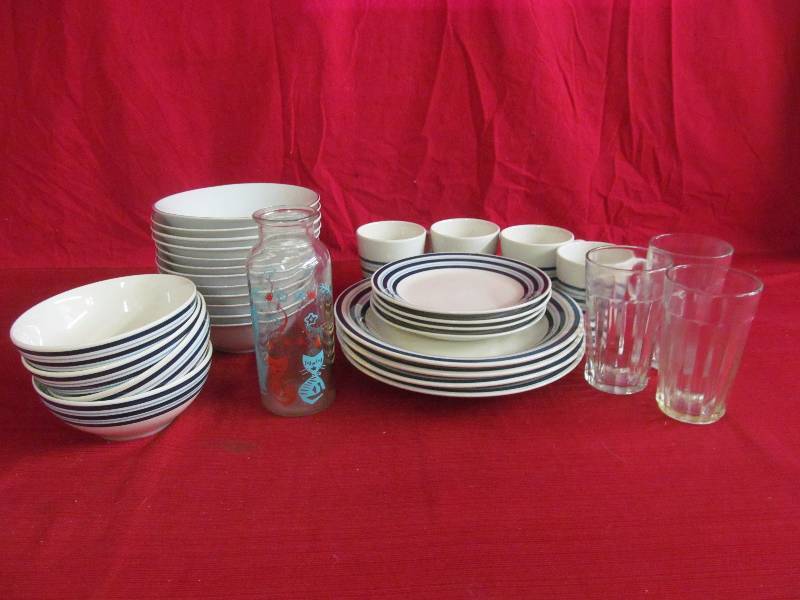 dinnerware