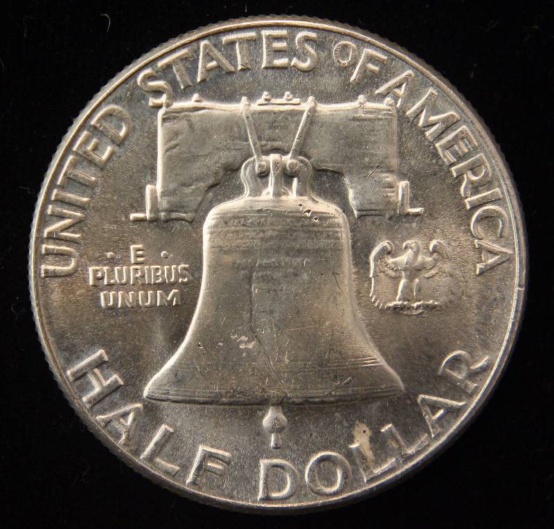 1961 FRANKLIN SILVER HALF DOLLAR