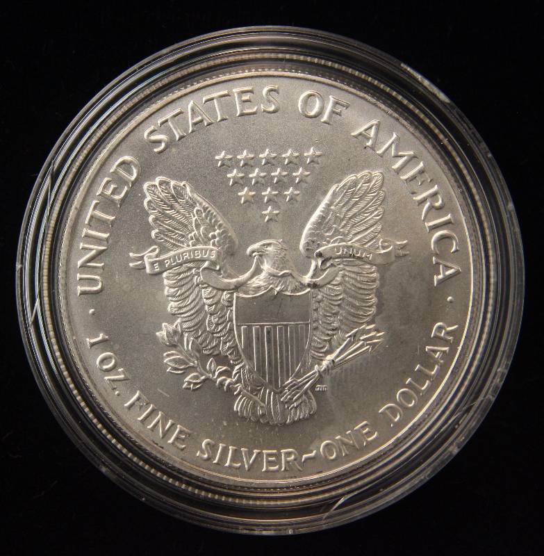 1993 AMERICAN SILVER EAGLE 1 TROY OZ. .999 FINE SILVER DOLLAR IN AIRTITE