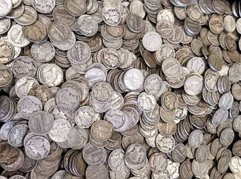 LARGE LOT OF 1,032 US MERCURY SILVER DIMES MIXED DATES G-XF CONDITION