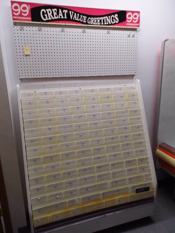 lot 11 image: Card Rack
