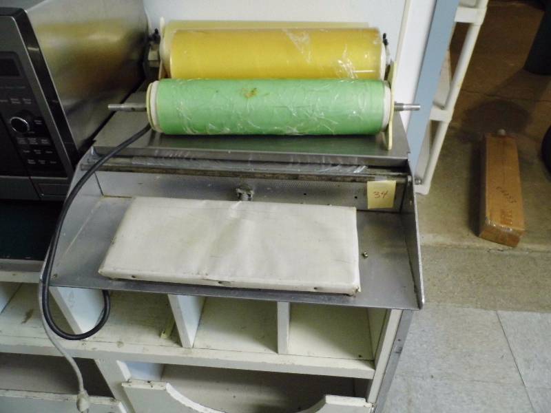 lot 34 image: Heat Seal Wrapper