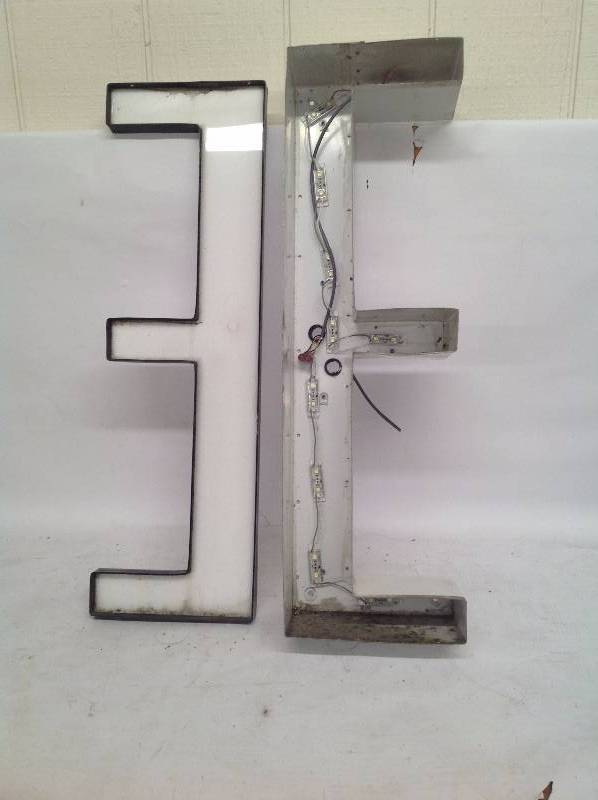 White Letter E