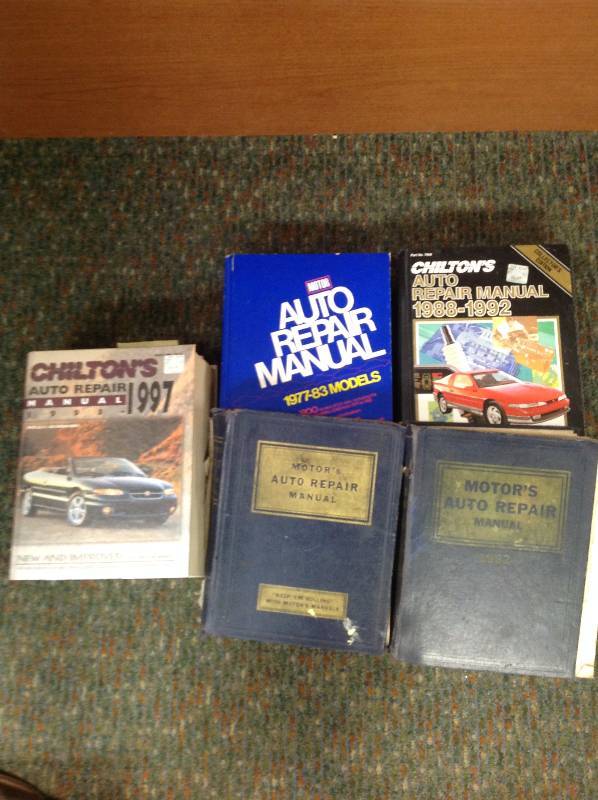 5 - Chiltons Auto Repair and Motors Auto repair Manuel