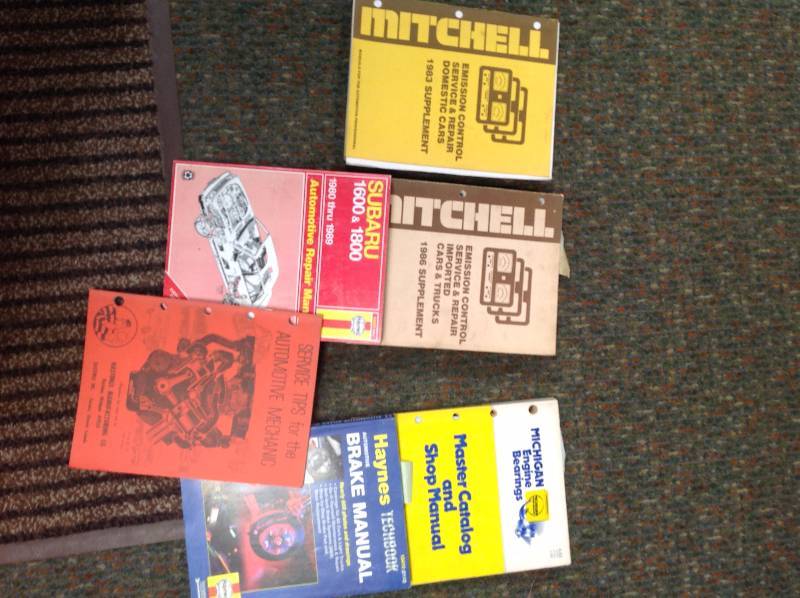 6 service Manuals Haynes, Mitchell, Michigan