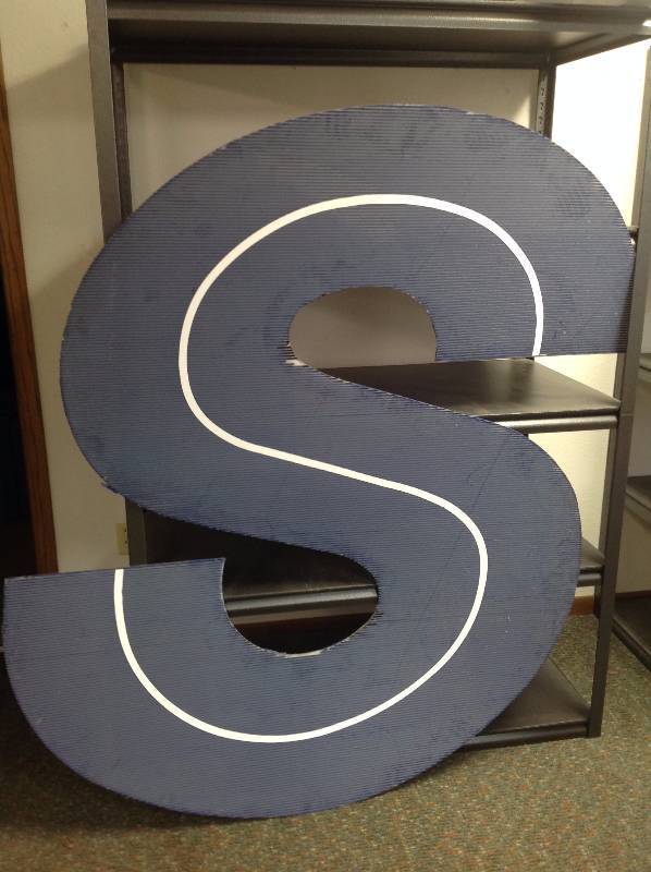 PlexiGlas letter S