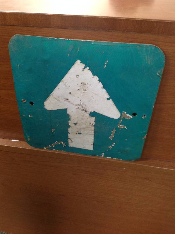 Reflective Metal Green Arrow sign