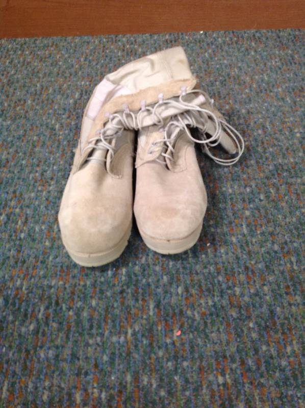 Military Boot Tan Size 13W Never Worn