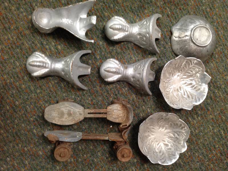 Aluminum claw legs, aluminum bowls, metal skates with wooden crate