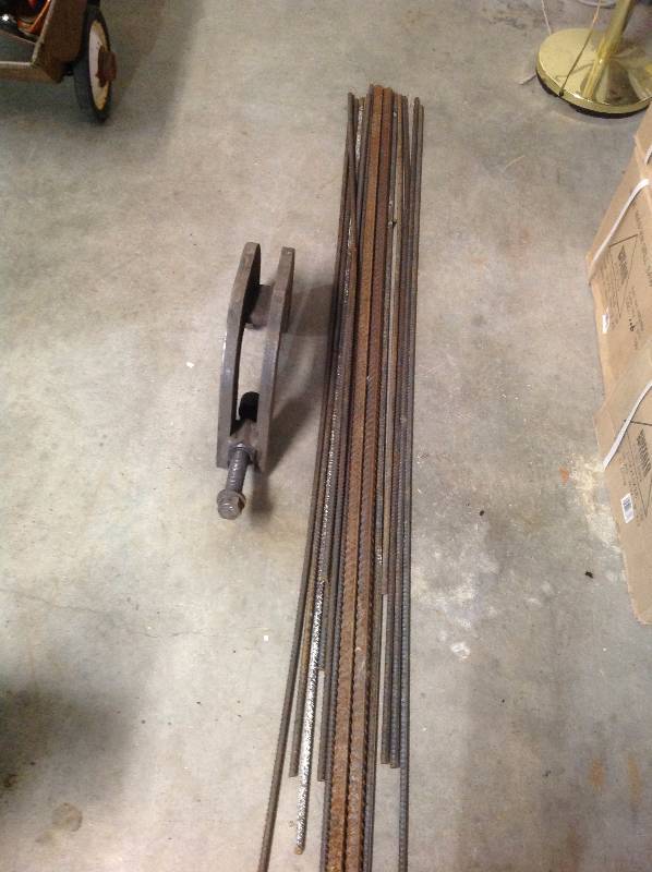 13 Bars, Various lengths and thickness rebar
