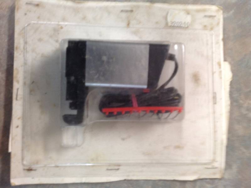 Micro-Make  MicroLux� Gourd  Cross Saw Model