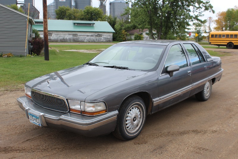 1992 Buick Roadmaster Limited - 67,437 Miles! | #401 MN Auto Auctions ...