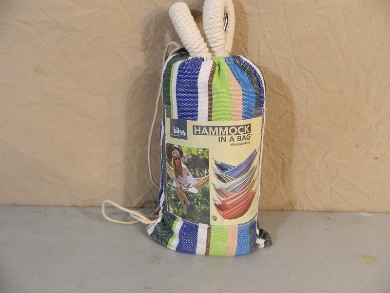 lot 13 image: New Bliss Hammock in A Bag