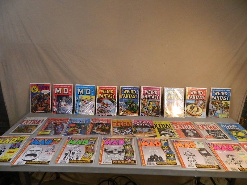 lot 31 image: 27 Old Comics