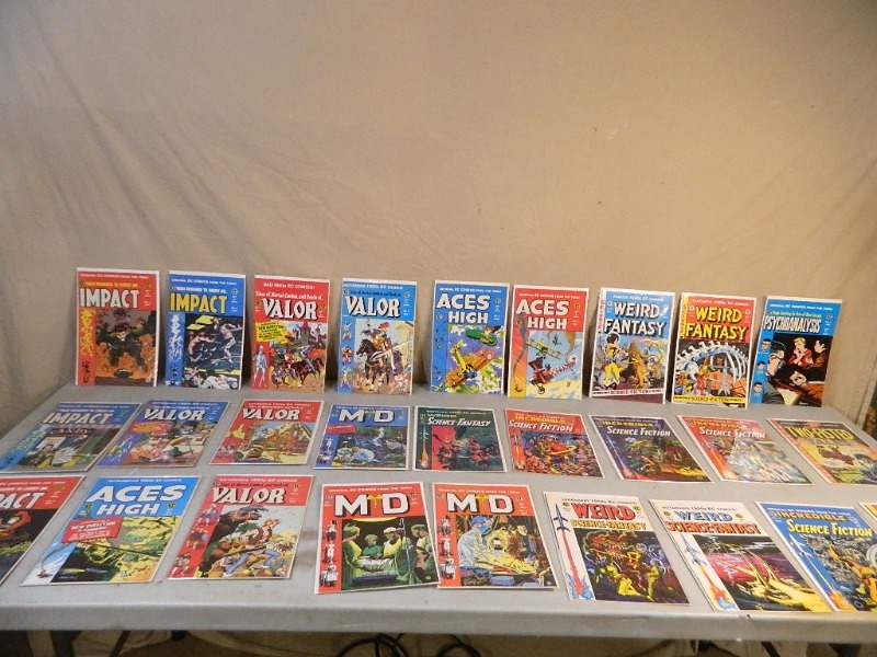 lot 32 image: 27 Old Comics