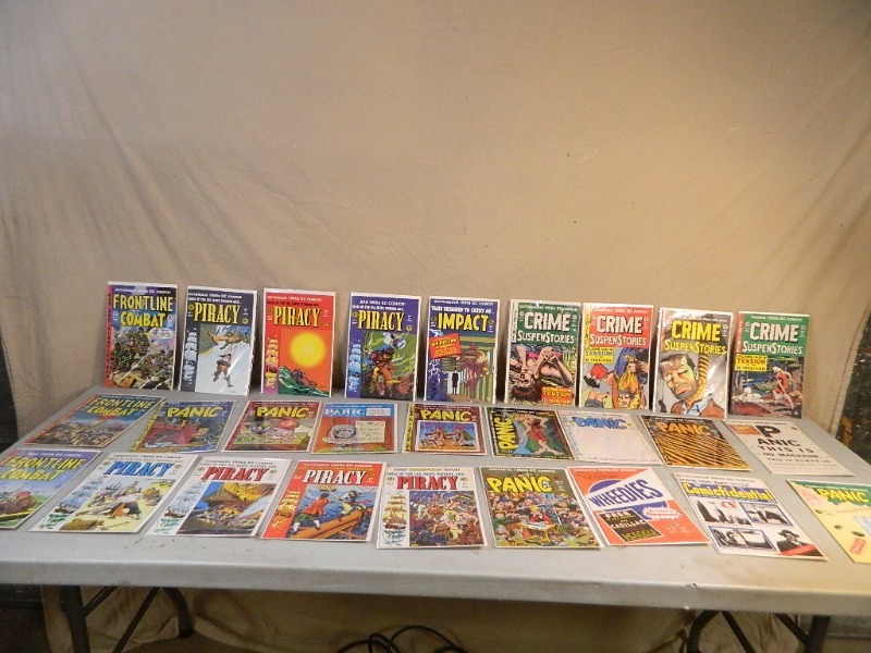 lot 34 image: 27 Old Comics