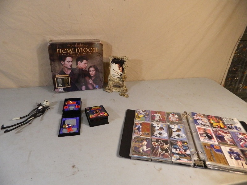 lot 47 image: Sports Cards, Mini Vintage Comic Toys, and More