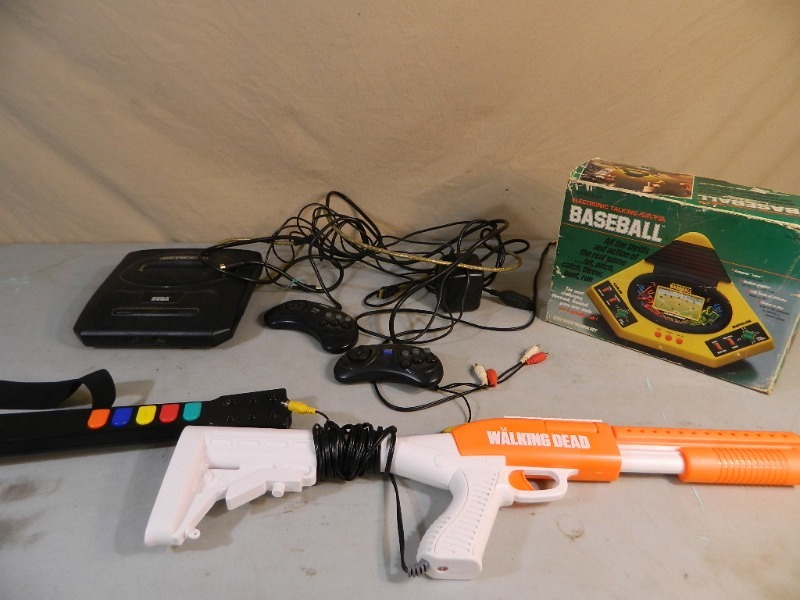 lot 69 image: Assorted Gaming Items