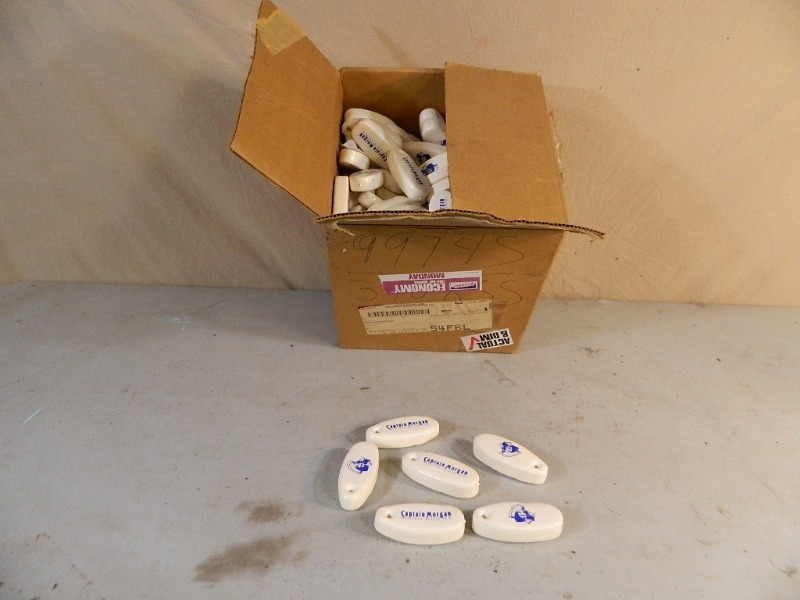 lot 86 image: Captain Morgan Rum Key Floaties