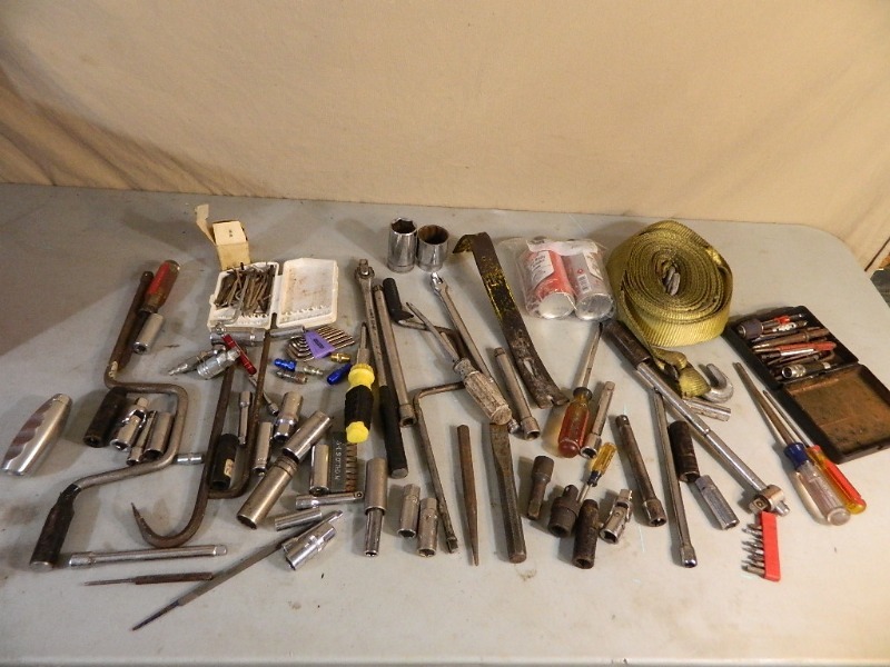 lot 104 image: Tools, Tow Strap and More