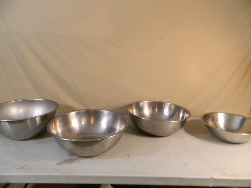 lot 130 image: 4 Large SS Bowls