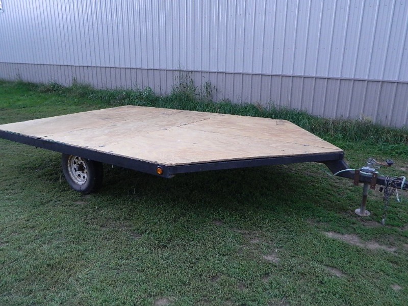 lot 1 image: 8 x 10 ft Plus V Nose Flat Bed Trailer