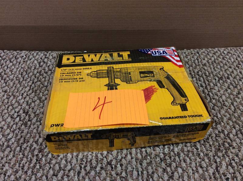 lot 4 image: DEWALT DW235G 8.5amp 12-Inch VSR Drill open box not used