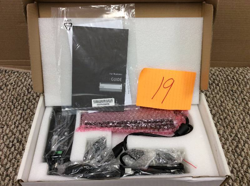 lot 19 image: Gateway Docking StationPort Replicator M250M280S-7200CX200