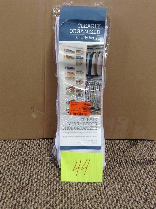 lot 44 image: 26 Pair over the door shoe organizer