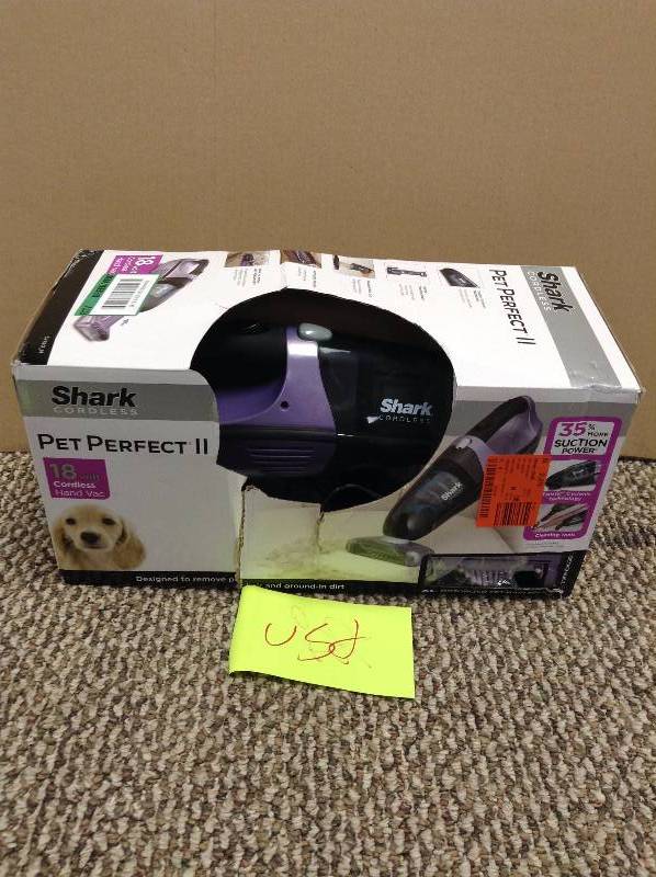 lot 67 image: Shark Pet Perfect II used