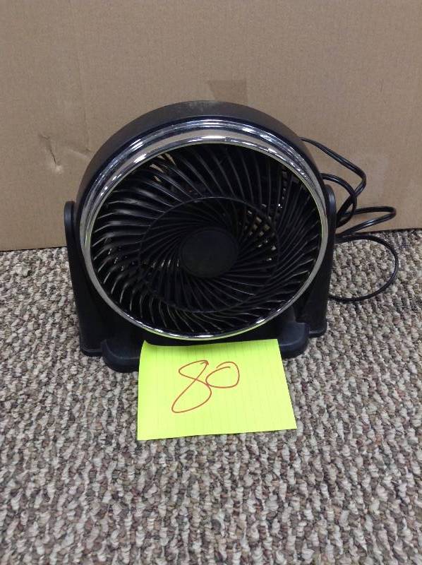 lot 80 image: 9 in Air Circular 3 Speed