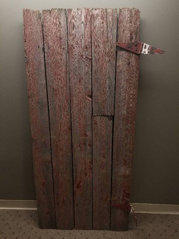 lot 2 image: Rustic Barnwood Door, 64x28