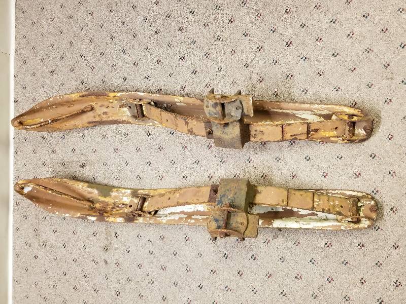 lot 39 image: Pair Vintage Snowmobile Skis