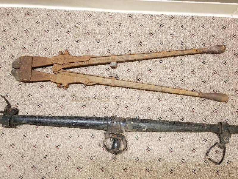 lot 40 image: Lot - Evener, Porters New Easy No 3 Bolt Cutter