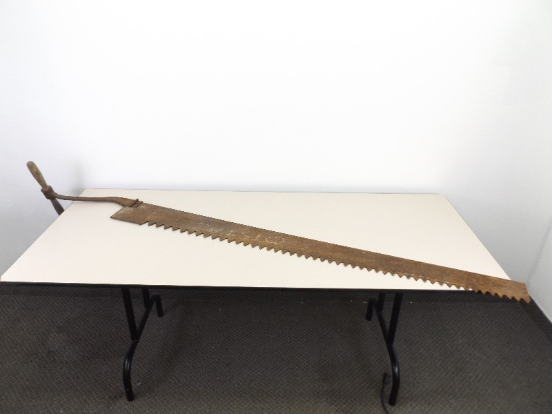 lot 10 image: Antique 5 Ice Saw