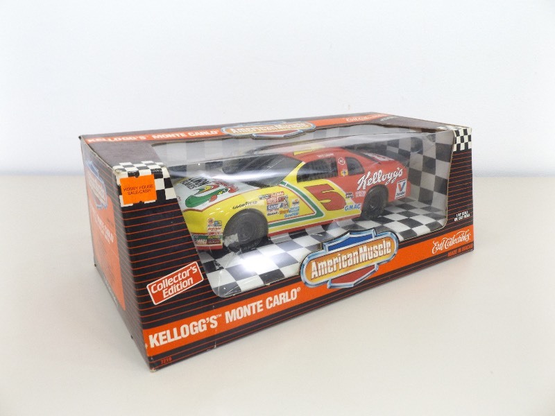 lot 34 image: 118 Scale Ertl Collectibles American Muscle Kelloggs Monte Carlo Die Cast Car