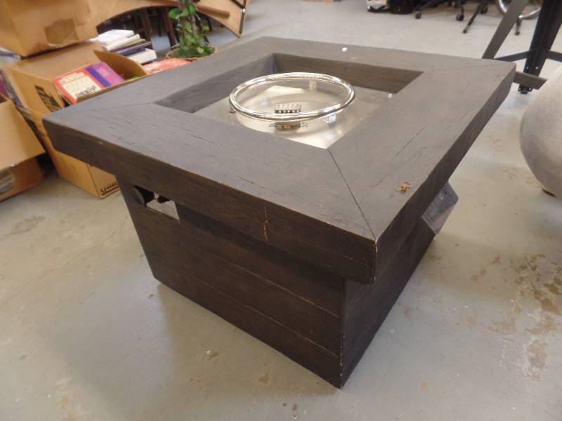 LP FIREPIT TABLE