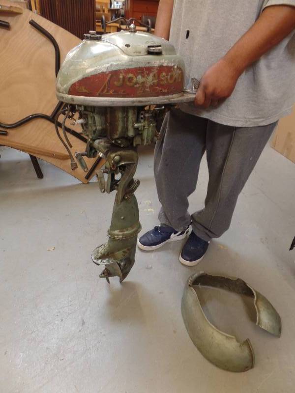 VINTAGE JOHNSON SEA HORSE OUTBOARD MOTOR