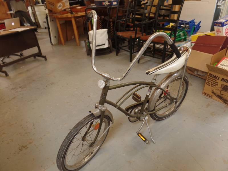STINGRAY BICYCLE