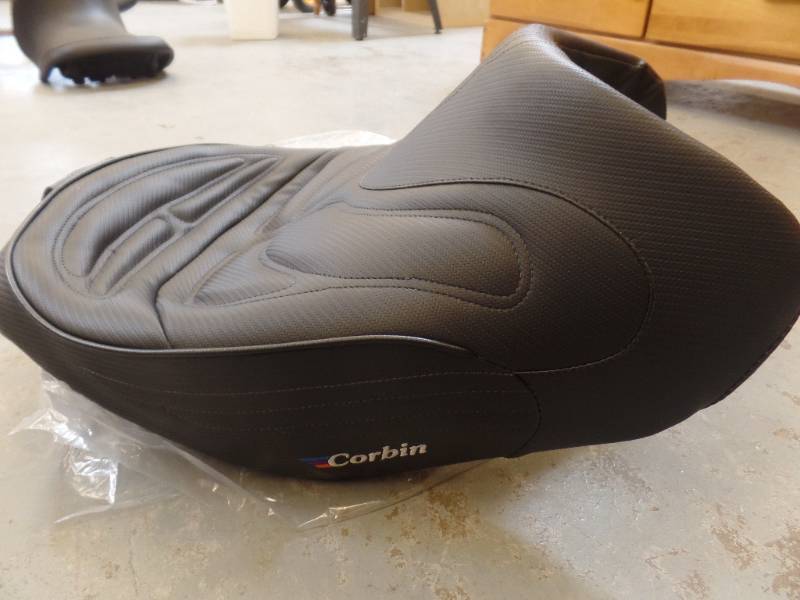 MOTORCYCLE SEAT