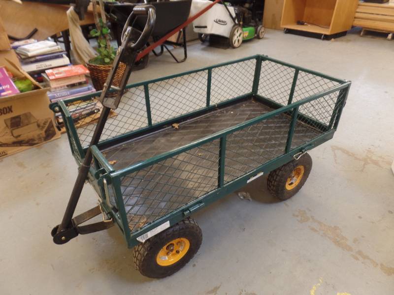 GARDEN CART