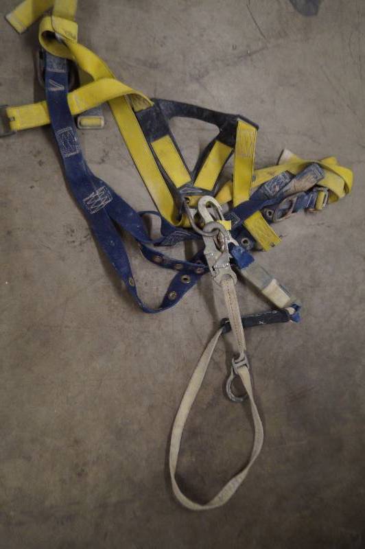 Safety Harness & Lanyard
