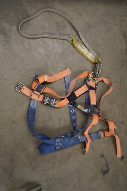 Safety Harness & Lanyard