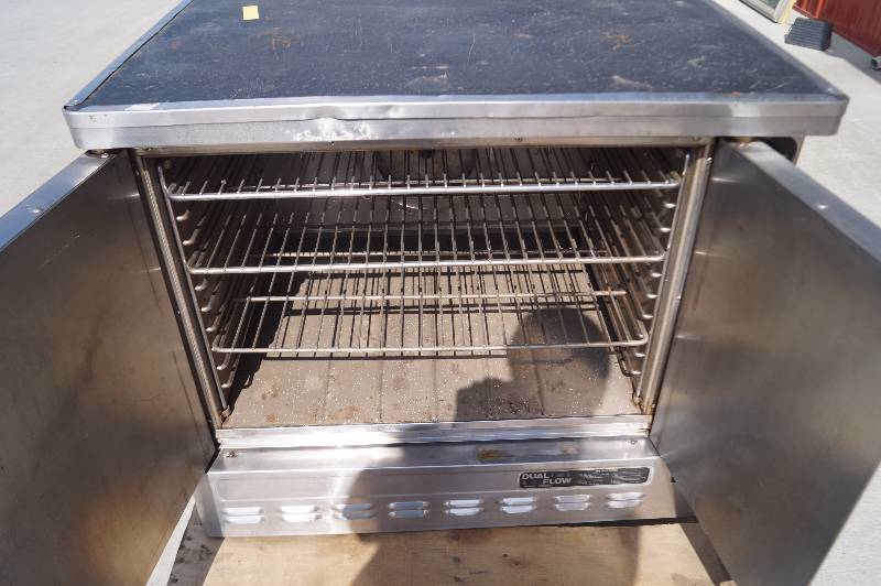 Commercial  Oven